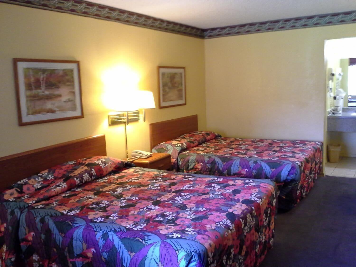 Travelodge by Wyndham Tulsa Eksteriør billede